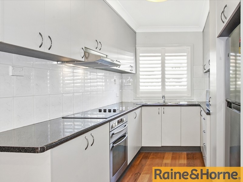 2/79 Meadow Street, Tarrawanna NSW 2518