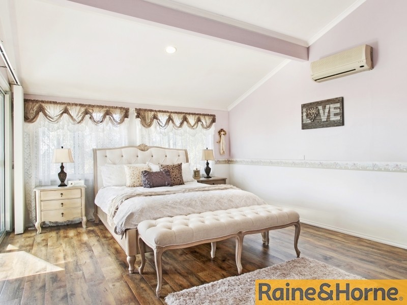 27 Hillside Drive, Albion Park NSW 2527