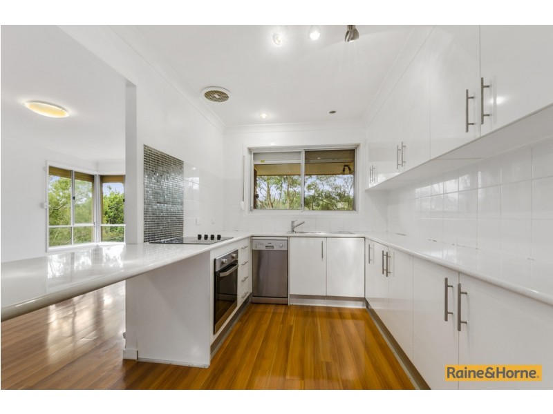 33 Murray Park Road, Figtree NSW 2525