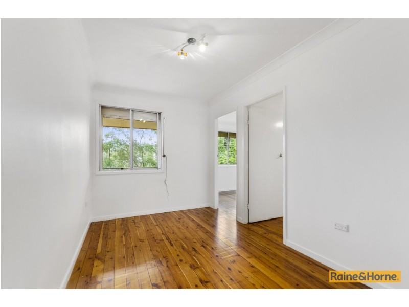 33 Murray Park Road, Figtree NSW 2525