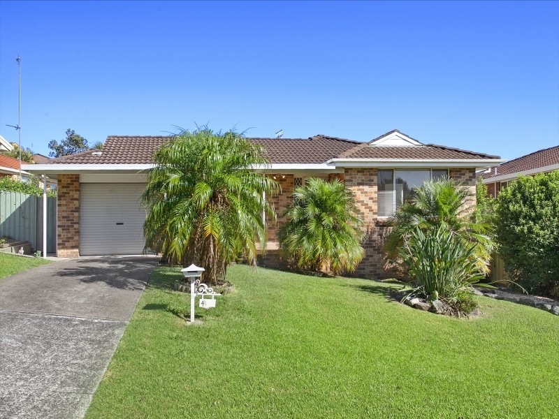 4 Kevin Road, Albion Park NSW 2527