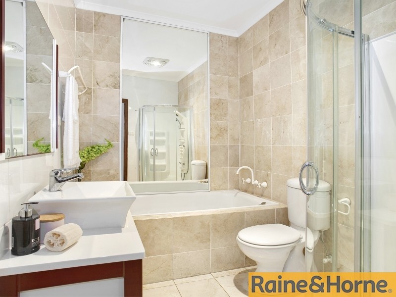 21 Meares Avenue, Mangerton NSW 2500