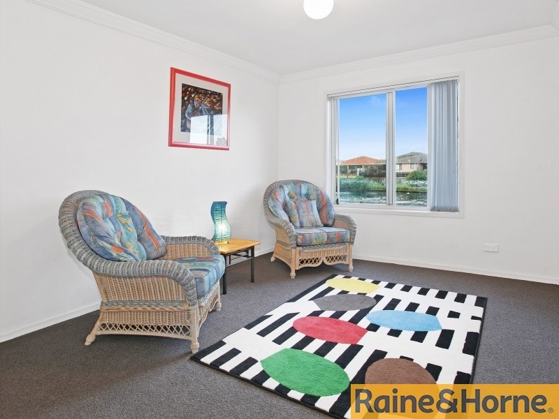 36 Cedar Terrace, Woonona NSW 2517