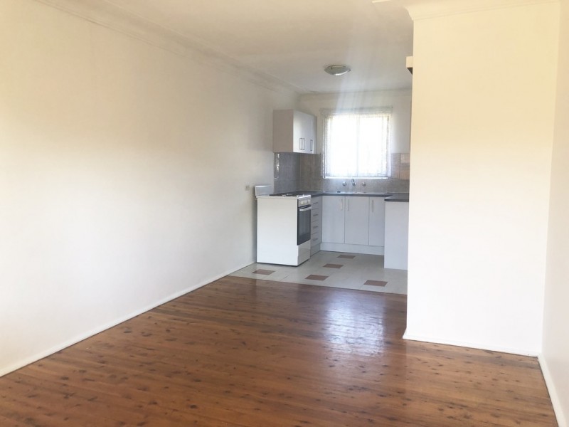 2/2 Hardie Street, Corrimal NSW 2518