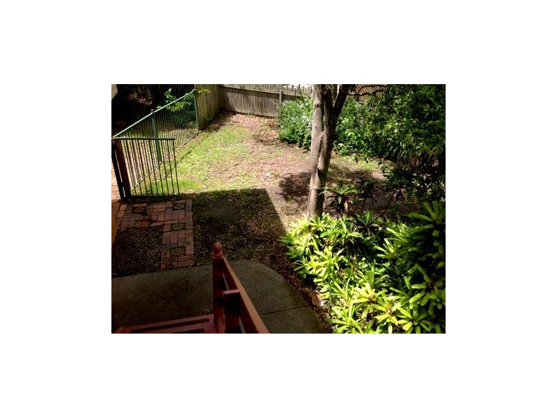 1 Kunden Street, Thorneside QLD 4158