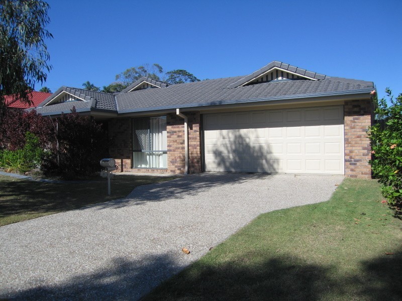 8 Elaine Pl, Birkdale QLD 4159