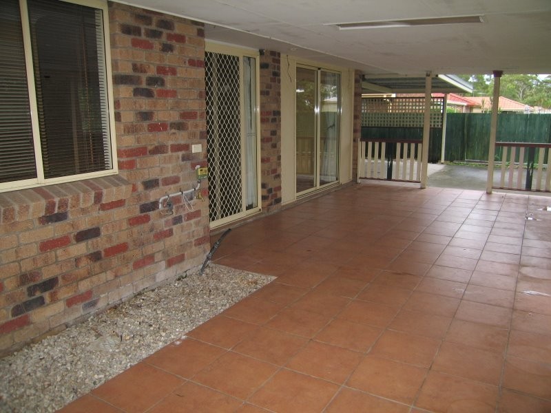 7 Babamande St, Redland Bay QLD 4165