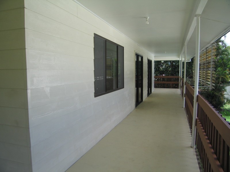 3 Phillips Street, Coochiemudlo Island QLD 4184