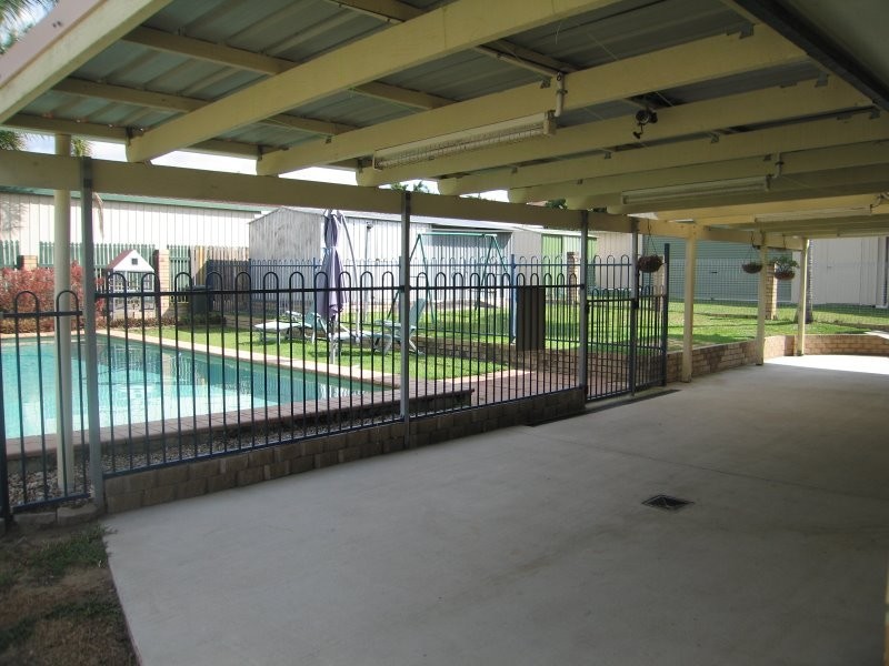 19 Carole St, Capalaba QLD 4157