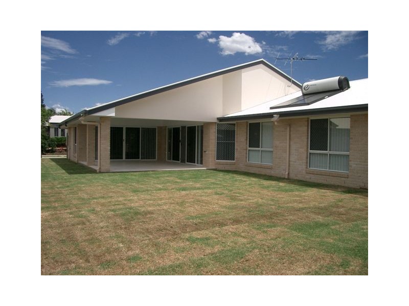 15 Creekwood St, Victoria Point QLD 4165