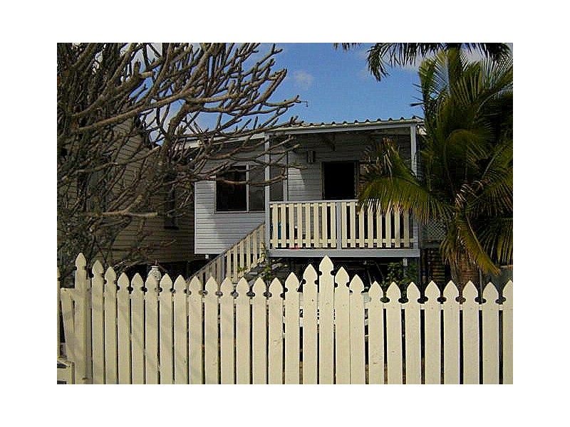 52A Glenora Street, Wynnum QLD 4178