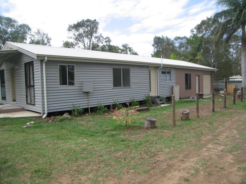 318 Greencamp Road, Wakerley QLD 4154
