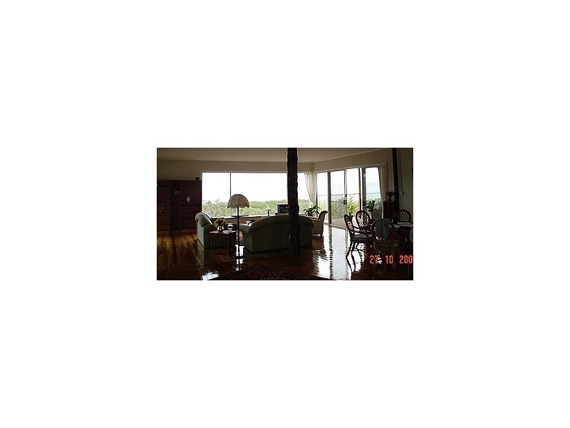 3 Island Lookout, Macleay Island QLD 4184
