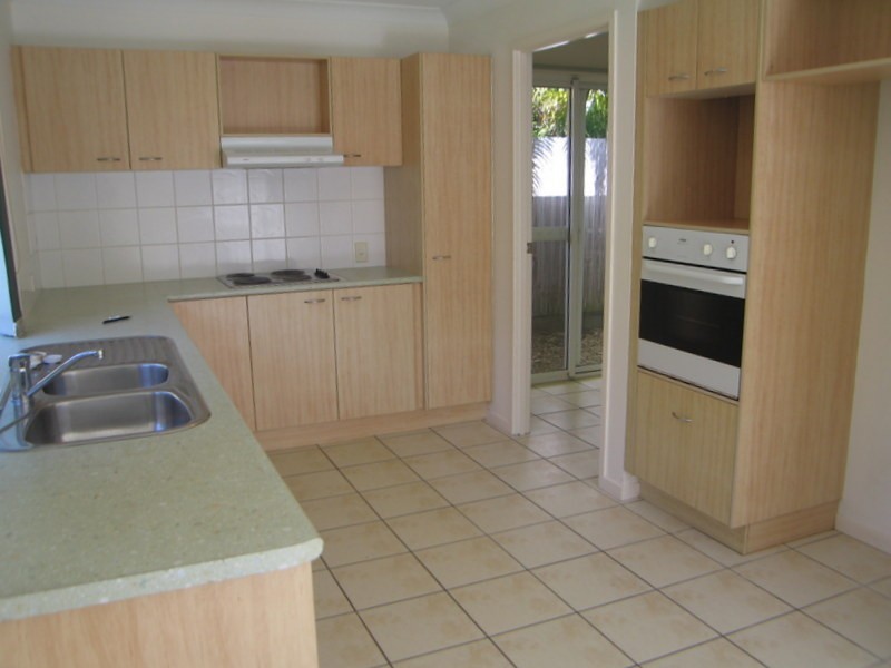 5 Doncaster Place, Alexandra Hills QLD 4161