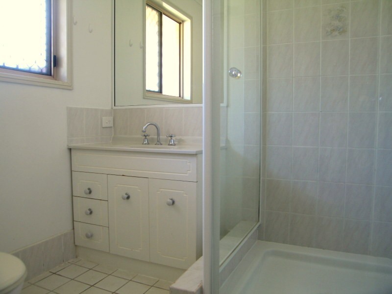 20  Ashley Court, Wellington Point QLD 4160