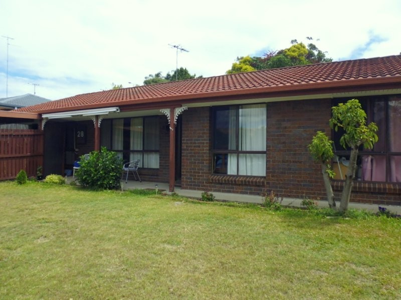 28 Helmsley Court, Carindale QLD 4152