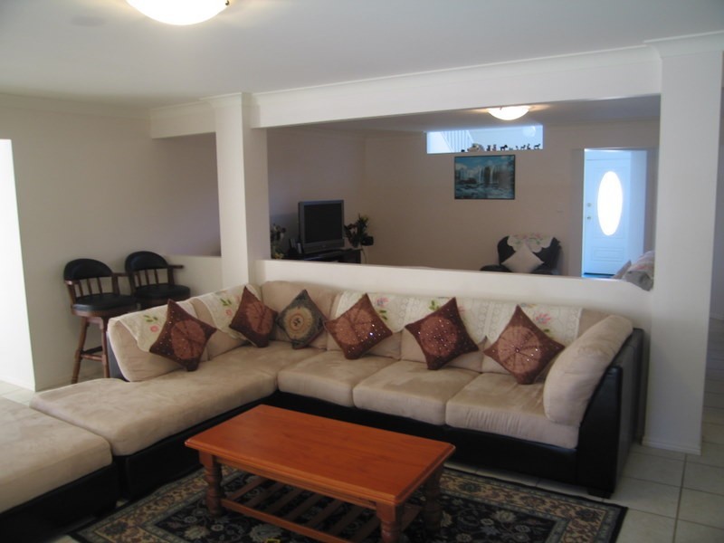 22  Carinyan Dr, Birkdale QLD 4159