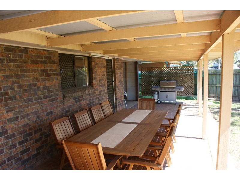 25 Andrew Street, Capalaba QLD 4157