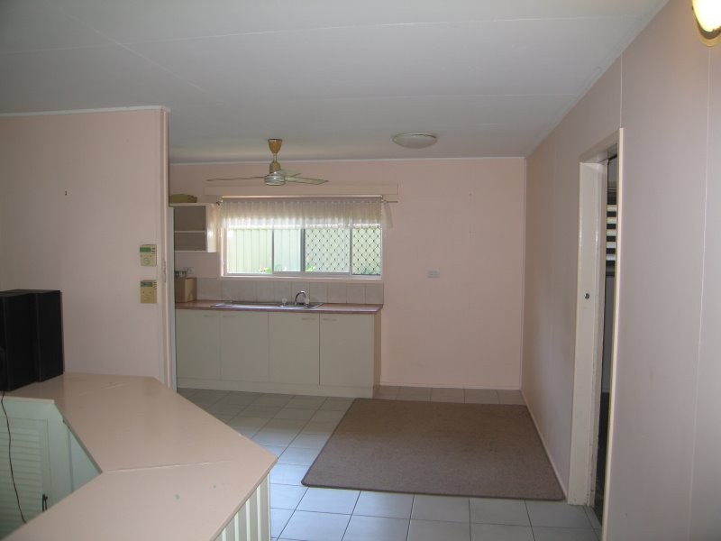 71  Thorne Rd, Birkdale QLD 4159