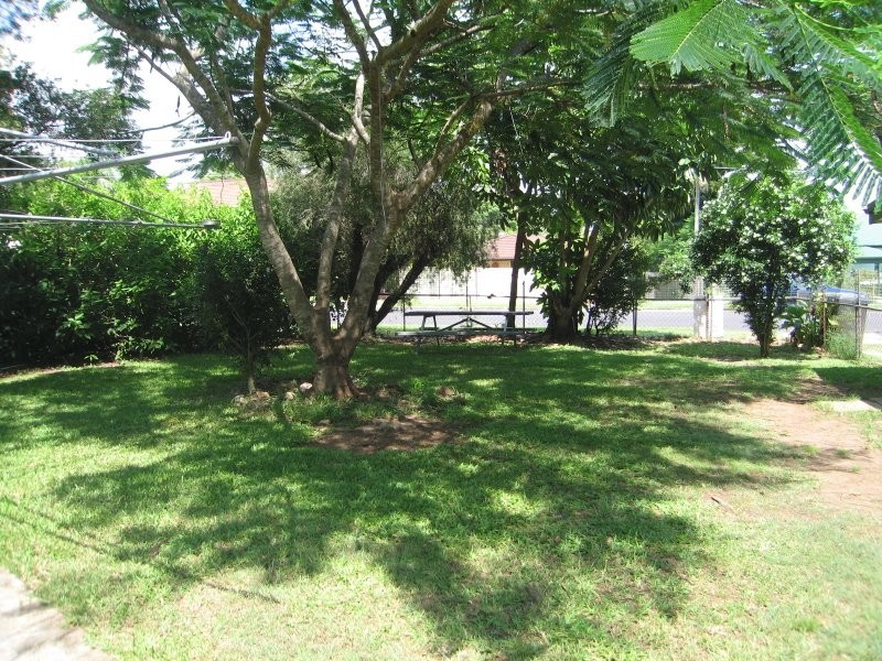 71  Thorne Rd, Birkdale QLD 4159