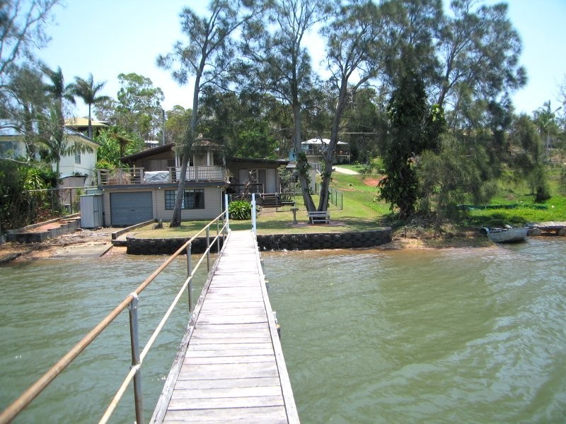 85 Wahine Drive, Russell Island QLD 4184