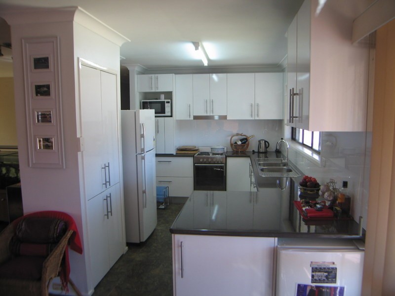 18 Tenbar St, Tingalpa QLD 4173