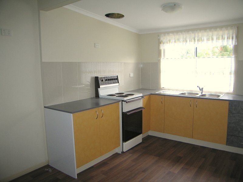 318 Greencamp Road, Wakerley QLD 4154