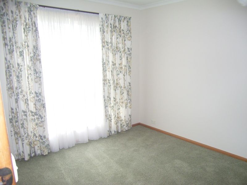 2/13 GREENWAY AVE, Lenah Valley TAS 7008