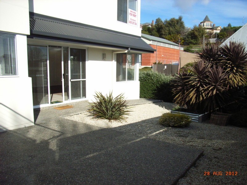 3B Wayne Avenue, Sandy Bay TAS 7005