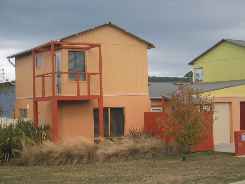 16 Liam Drive, Kingston TAS 7050