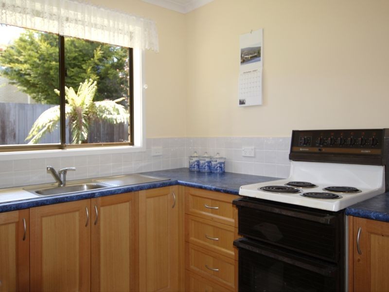 26 Hillside Drive, Blackmans Bay TAS 7052