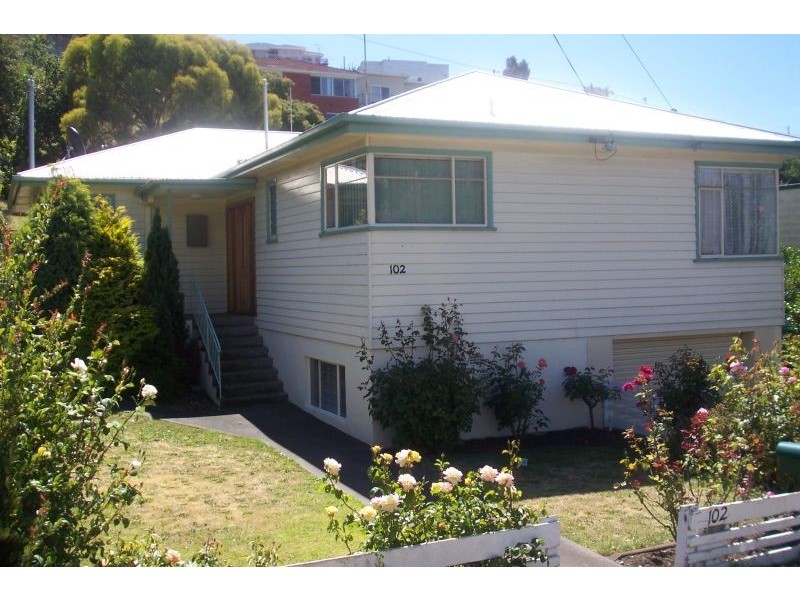 102 Springfield Avenue, West Moonah TAS 7009