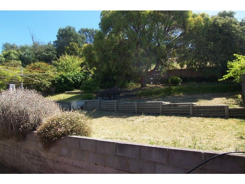 102 Springfield Avenue, West Moonah TAS 7009