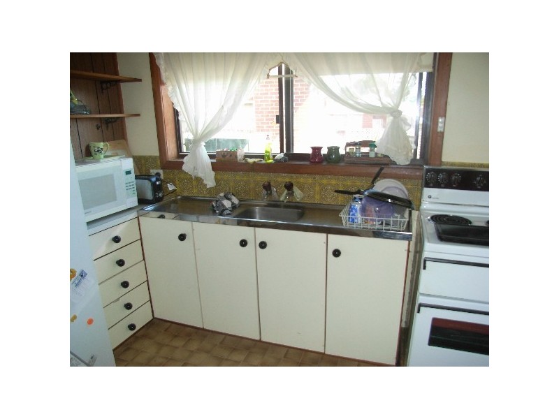 2/539 Main Road, Montrose TAS 7010