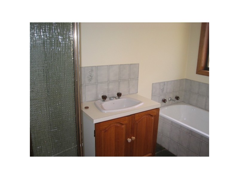 9 Nayuka Street, Geilston Bay TAS 7015