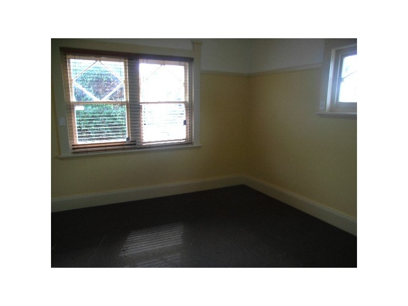 39 JENNINGS STREET, New Town TAS 7008