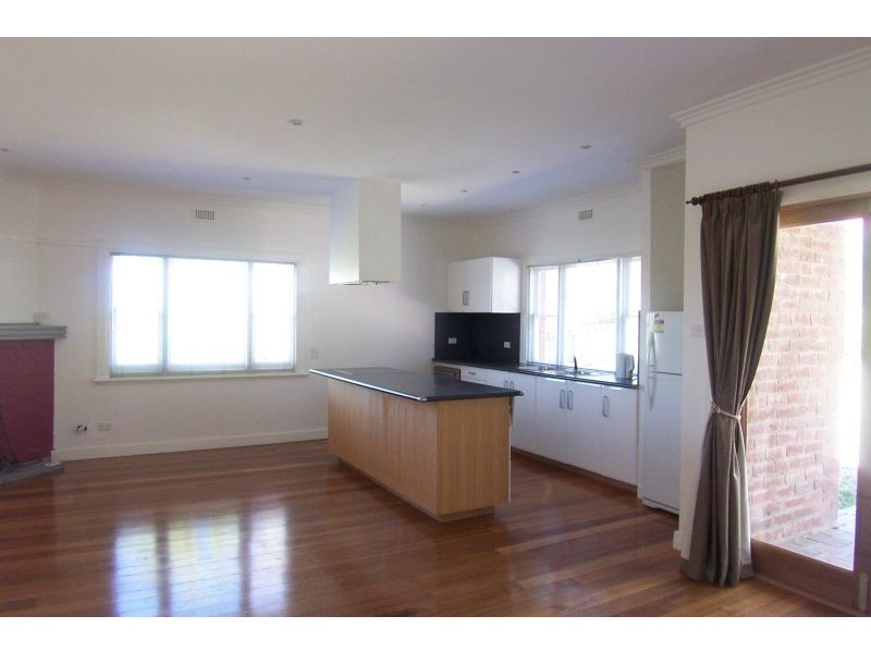 164 Augusta Road, Lenah Valley TAS 7008