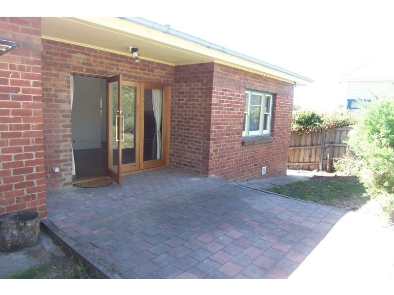 164 Augusta Road, Lenah Valley TAS 7008