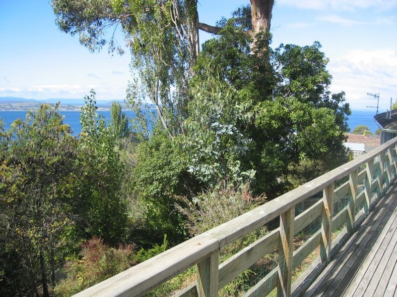 21 Lynden Road, Bonnet Hill TAS 7053