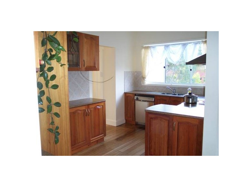 33 CATO AVENUE, West Hobart TAS 7000