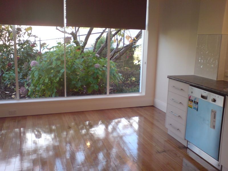 9 LYNDHURST AVE, North Hobart TAS 7000