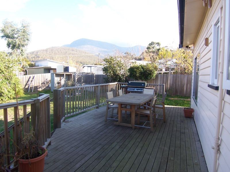 5 Yelgun Place, Lenah Valley TAS 7008