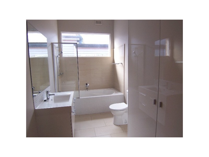 24 PEDDER STREET, New Town TAS 7008