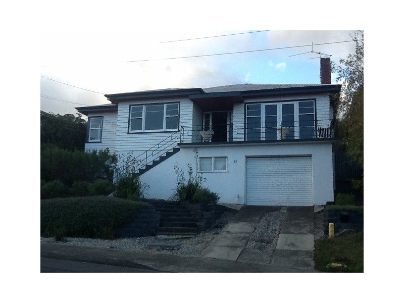 21 SHOOBRIDGE ST, Glebe TAS 7000