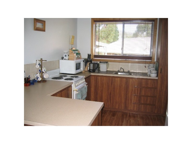 3/35 CUTHBERTSON PLACE, Lenah Valley TAS 7008