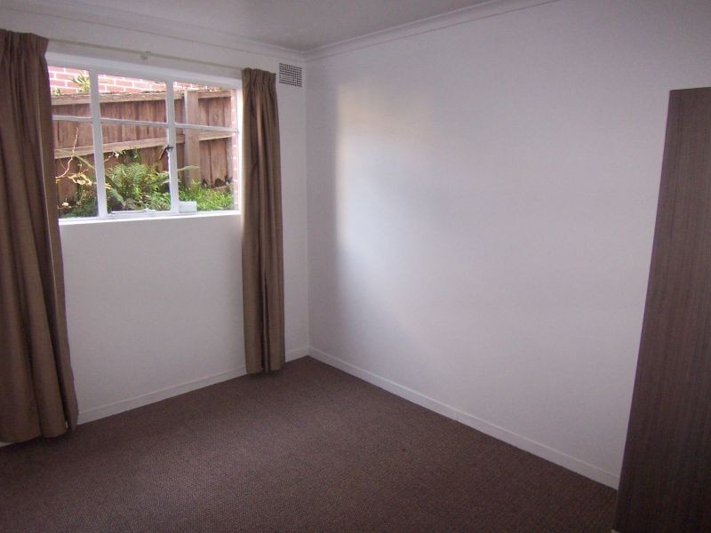 2/15 McCann Cres, Lenah Valley TAS 7008