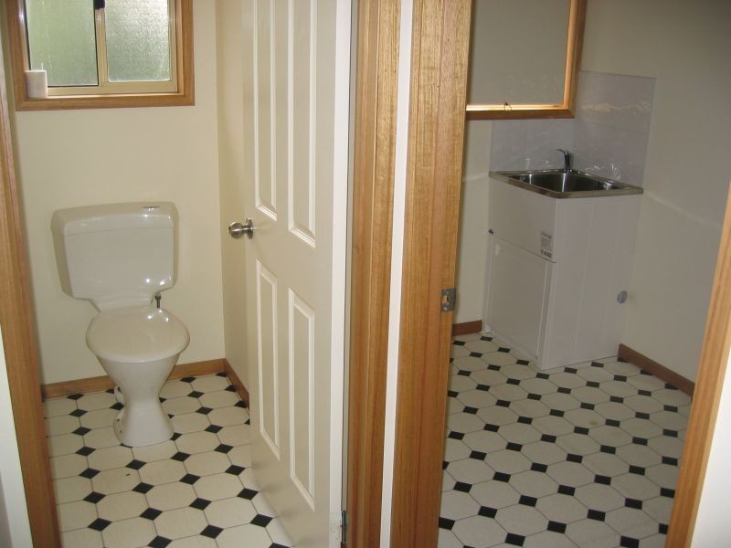 5/16 Pearsall Avenue, Blackmans Bay TAS 7052