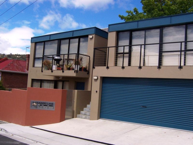 3/2-4 Flinders Lane, Sandy Bay TAS 7005