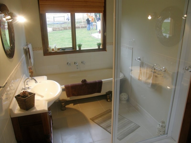318 HOWDEN RD, Howden TAS 7054