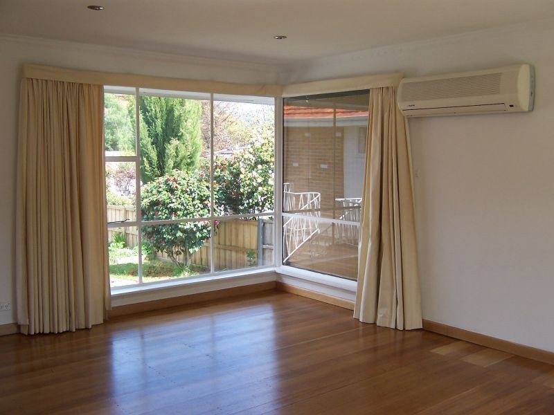 40  Henley Street, Lindisfarne TAS 7015